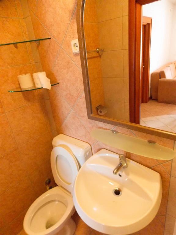 Apartments Frane (Adults Only) 诺瓦利娅 客房 照片